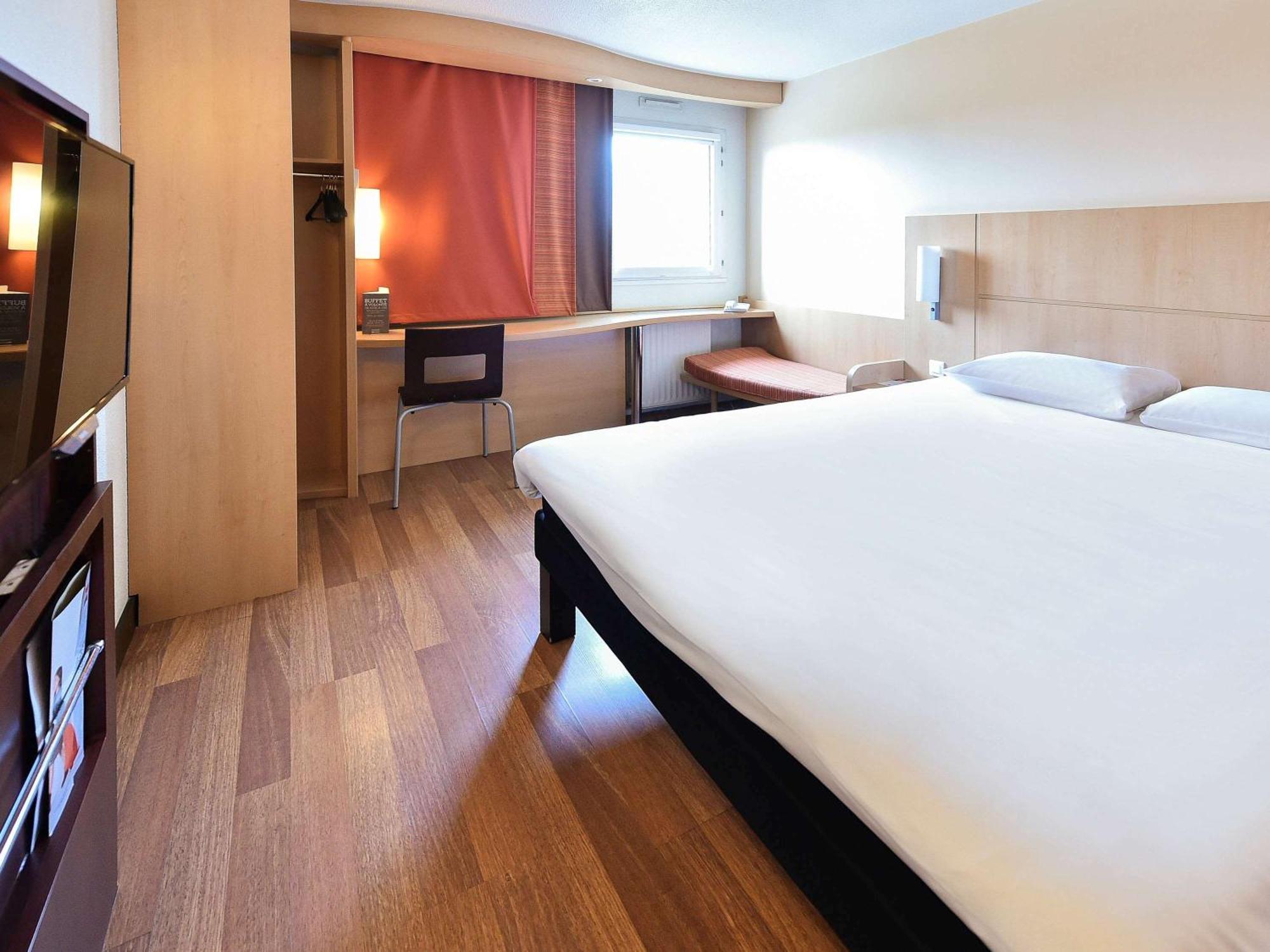 Ibis Beaune La Ferme Aux Vins Luaran gambar